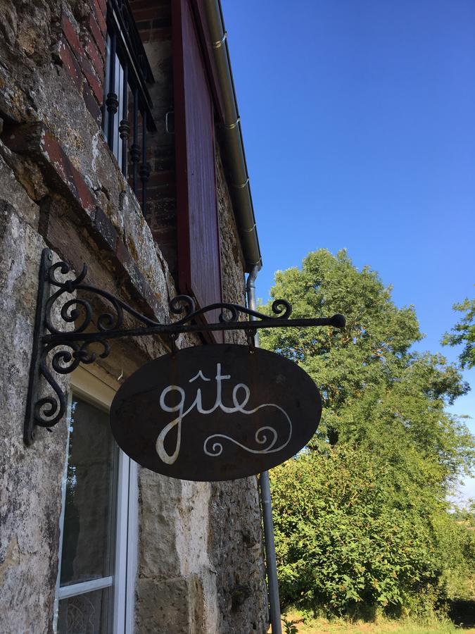 Gite Le Puy Rabasteau Chantonnay Exterior photo